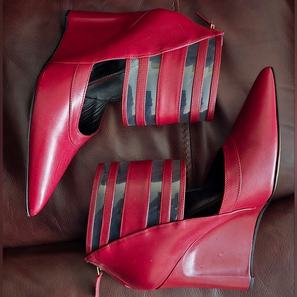 Derek Lam Meryl Pointed Toe Wedge Pump in Burgundy size 8 - Picture 2 of 11